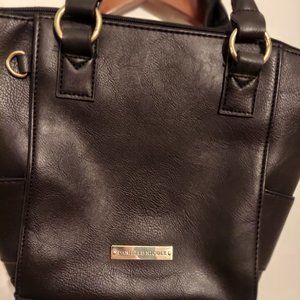 ⚜️ $8 Sale ⚜️ Danielle Nicole Purse
